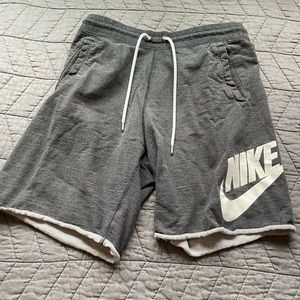 Nike Sweat-Shorts. Size XL mens.